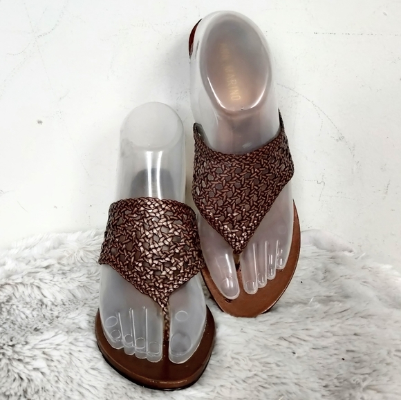Ann Marino Shoes - Ann Marino Braided Leather Kitten Heel Sandals 8